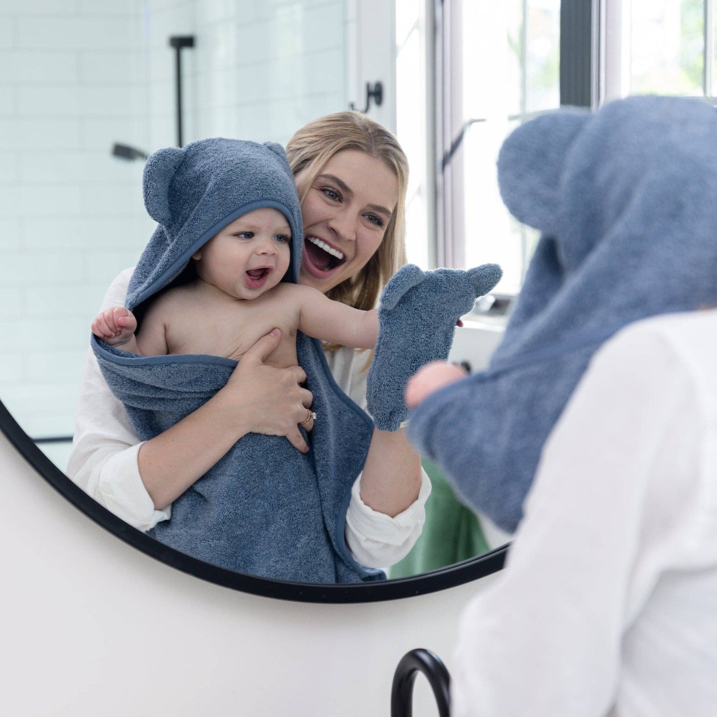 Bella Tunno - Hooded Towel + Wash Mitt Set Rain: Blue