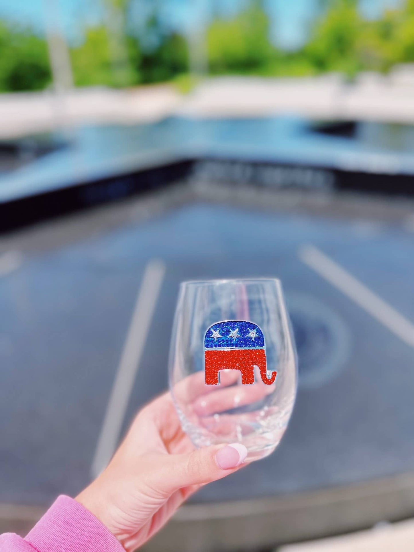 The Queens' Jewels® - Republican Elephant Jeweled Stemless Wine Glass