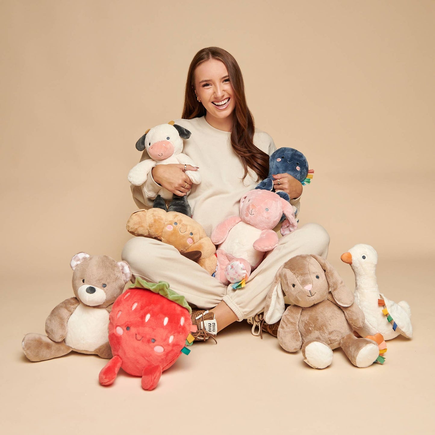Itzy Ritzy - *NEW* Sweetie Snuggles™ Plush: Bear