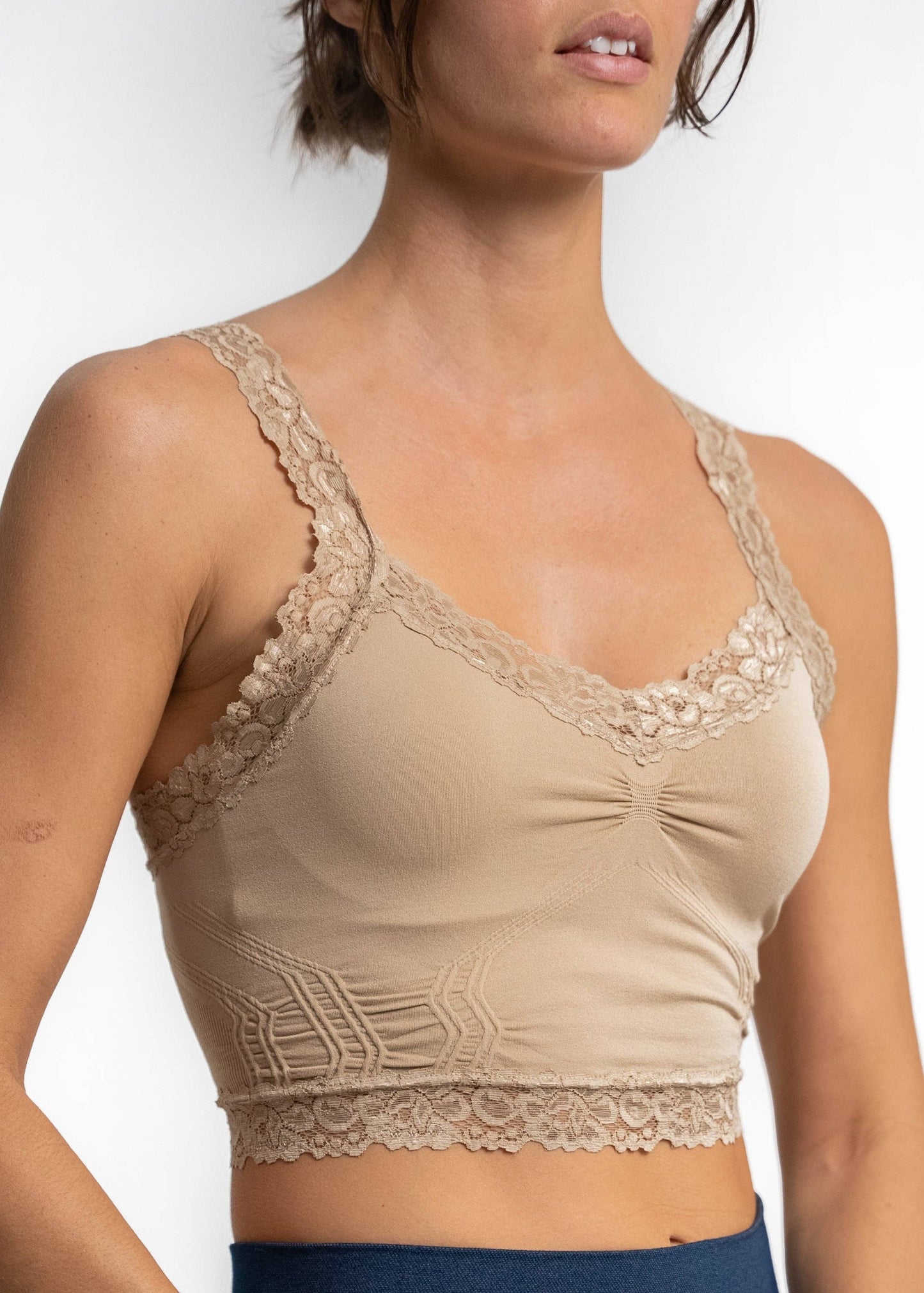 ELIETIAN - Lace Bralette: Bellini