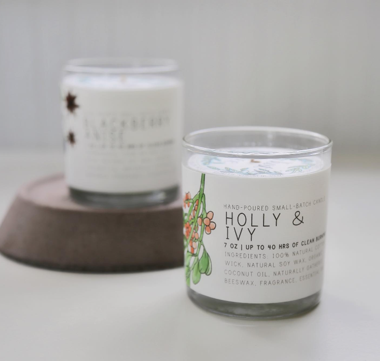 Just Bee Cosmetics - Holly & Ivy - Just Bee Candles: 7 oz (up to 40 hrs of clean burning)